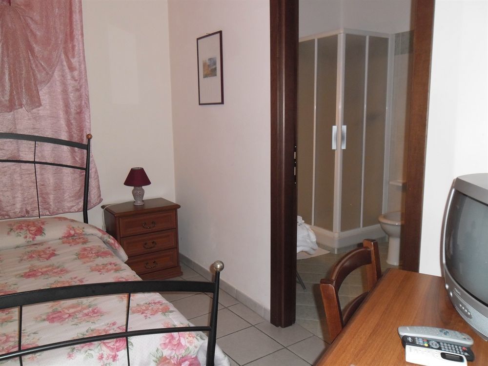 B&B Girosa Caltagirone Εξωτερικό φωτογραφία