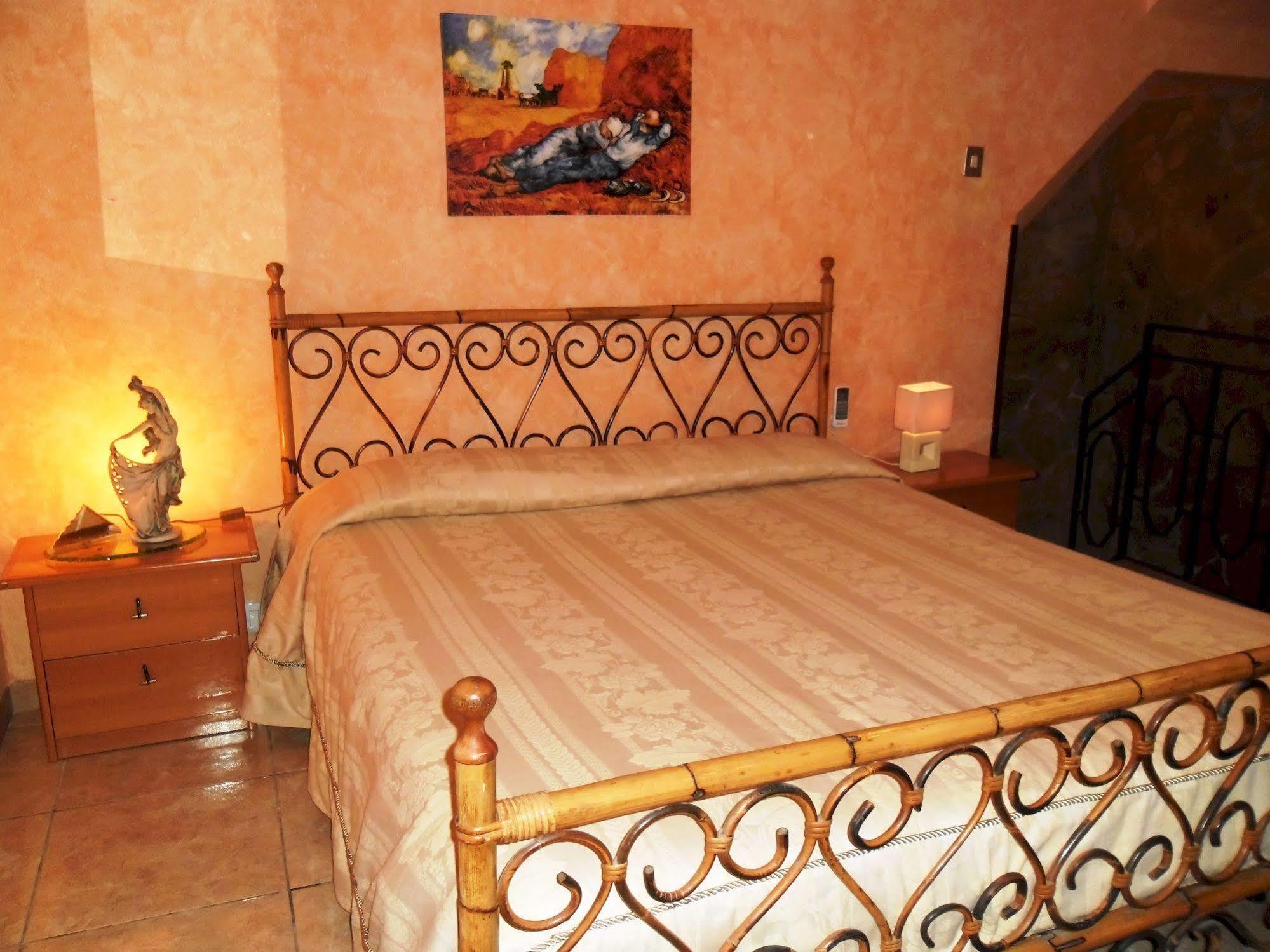 B&B Girosa Caltagirone Εξωτερικό φωτογραφία