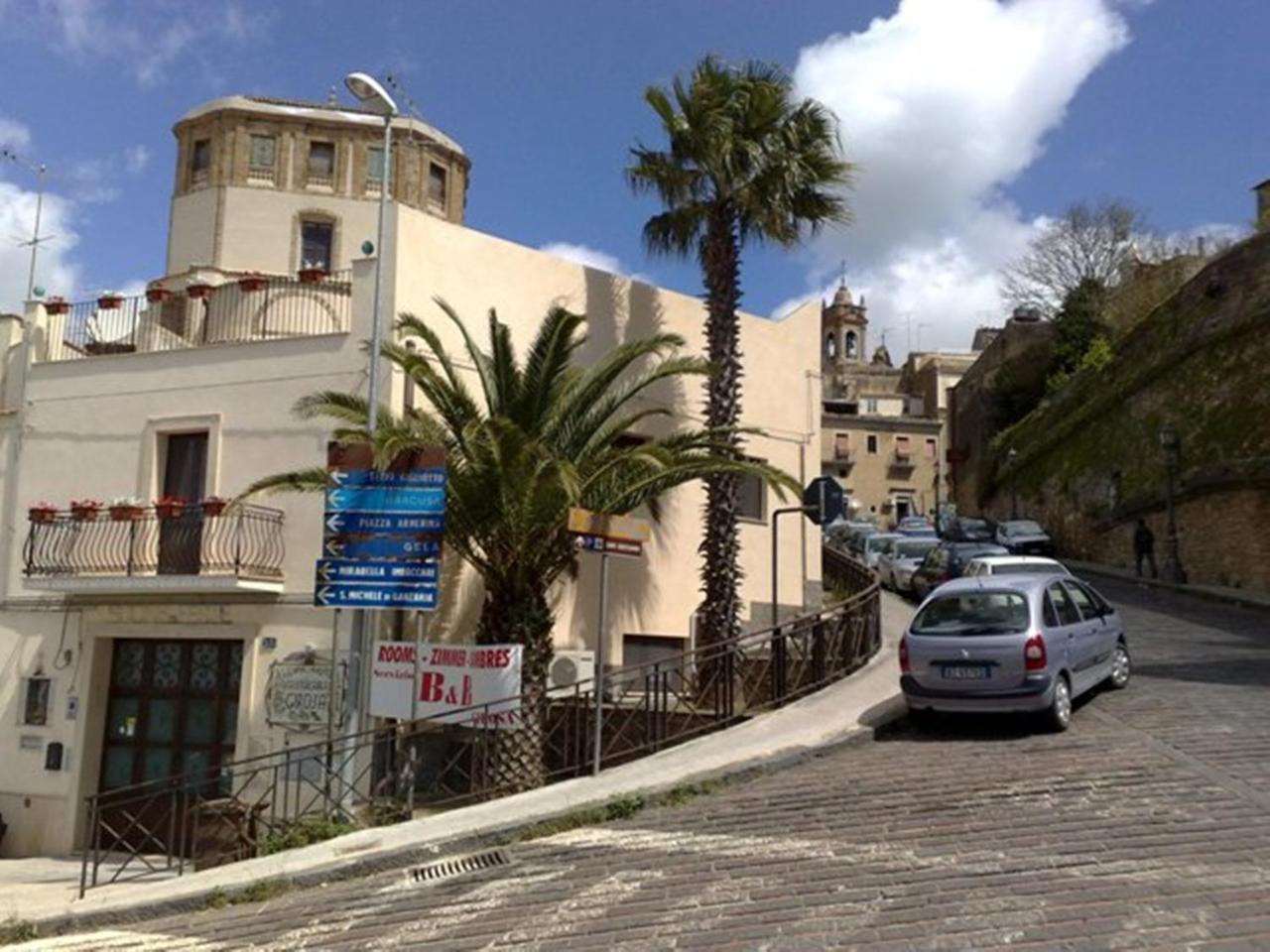B&B Girosa Caltagirone Εξωτερικό φωτογραφία